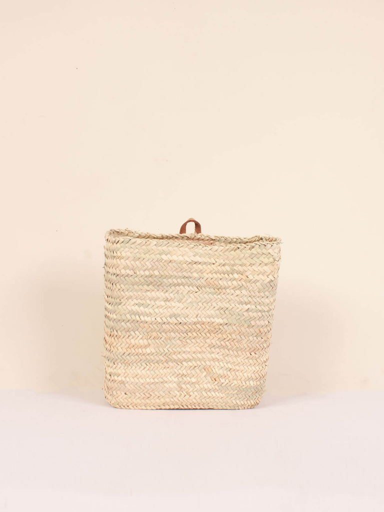 Medium ectangular wall basket with small leather loop for hanging