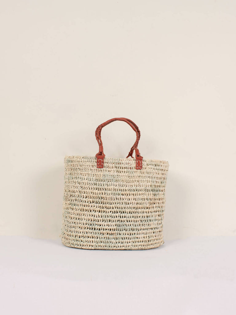 Medium open weave natural basket with terracotta pleated leather handles