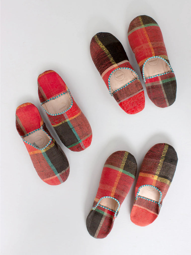 Moroccan Boujad Fabric Basic Babouche Slippers, Coral Check | Bohemia Design