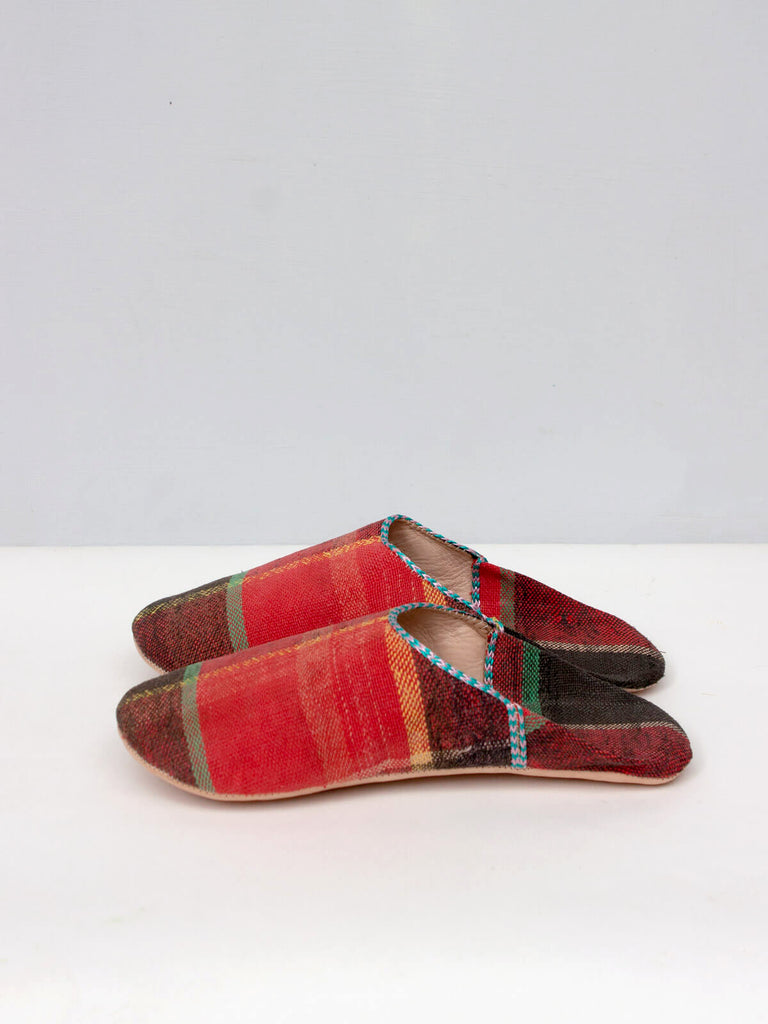 Moroccan Boujad Fabric Basic Babouche Slippers, Coral Check | Bohemia Design