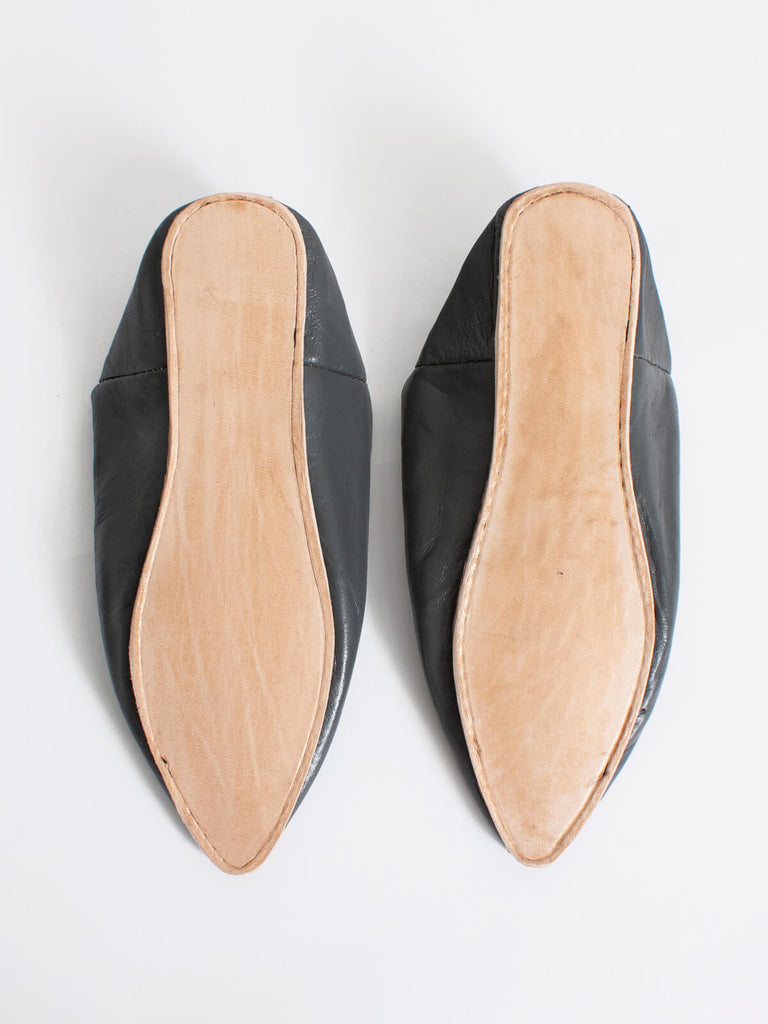 Moroccan Classic Pointed Babouche Slippers, Charcoal - Bohemia Design