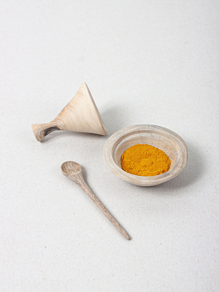 Bohemia-design-tagine-spice-pot-with-spoon-spices