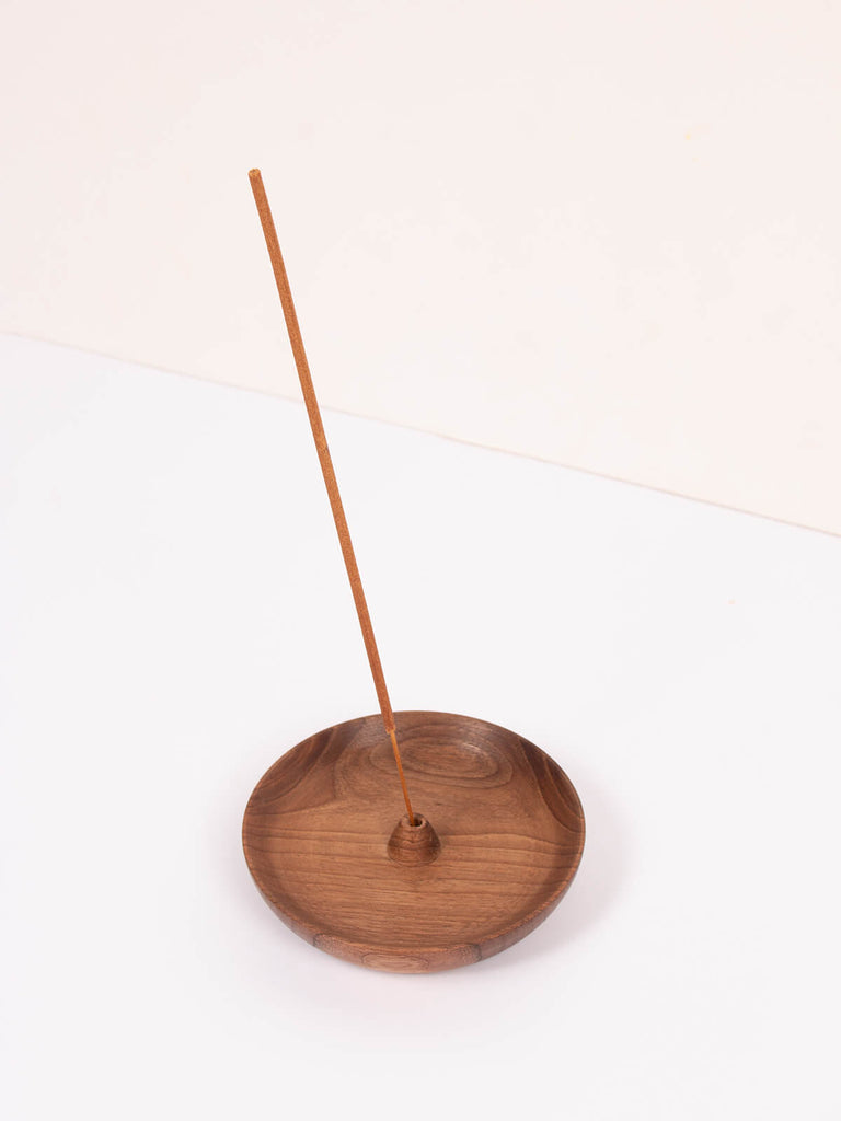 Walnut wood round incense holder by Bohemia Design