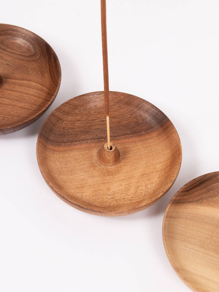 Walnut wood round incense holder by Bohemia Design